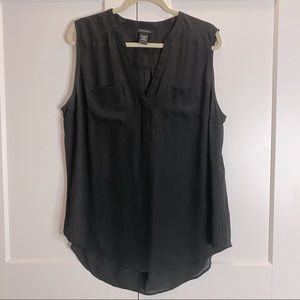 Torrid Sleeveless v-neck blouse